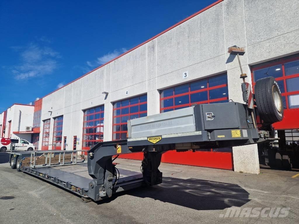 Broshuis SL Low-bed Brønnhenger semi