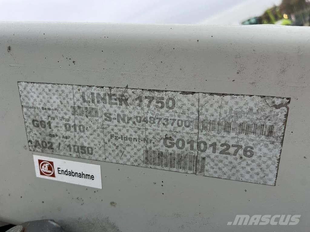 CLAAS Liner 1750 Svanser