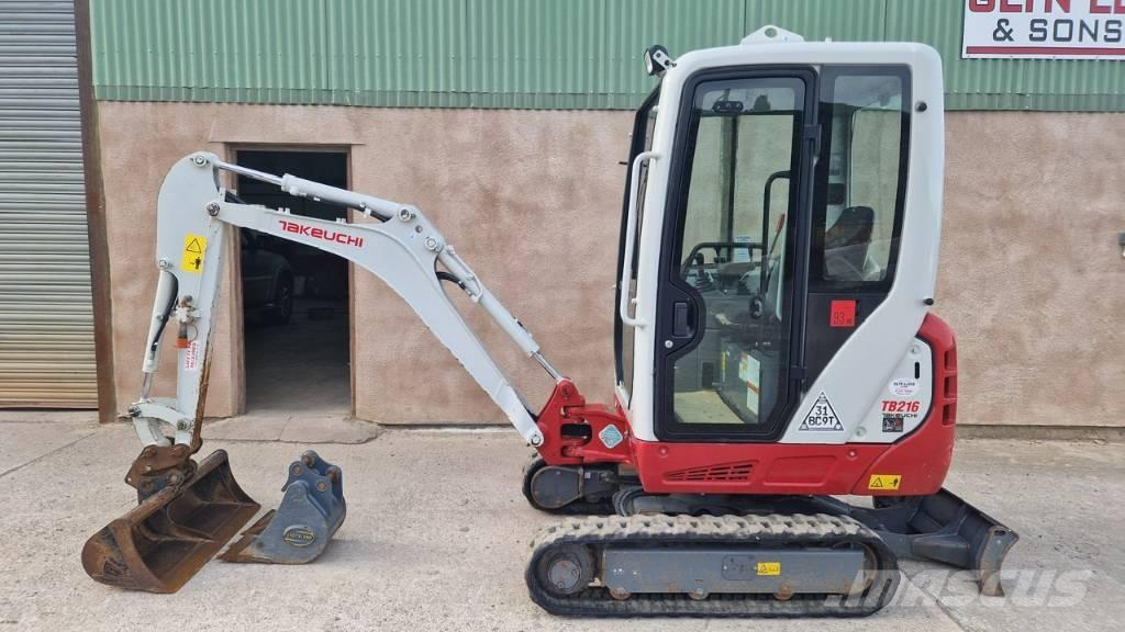 Takeuchi TB 216 A Minigravere <7t