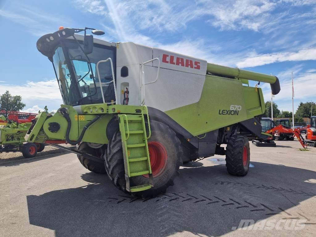 CLAAS Lexion 670 Skurtreskere