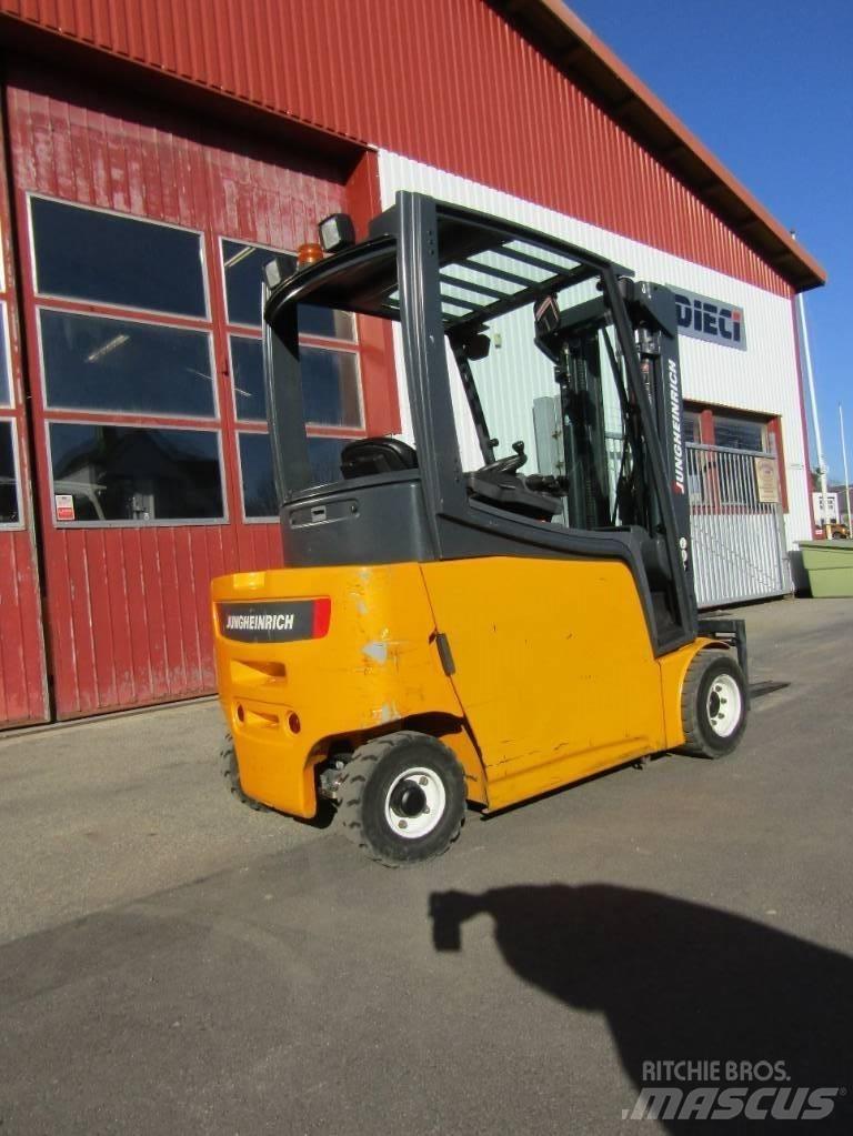 Jungheinrich EFG 320 Elektriske trucker