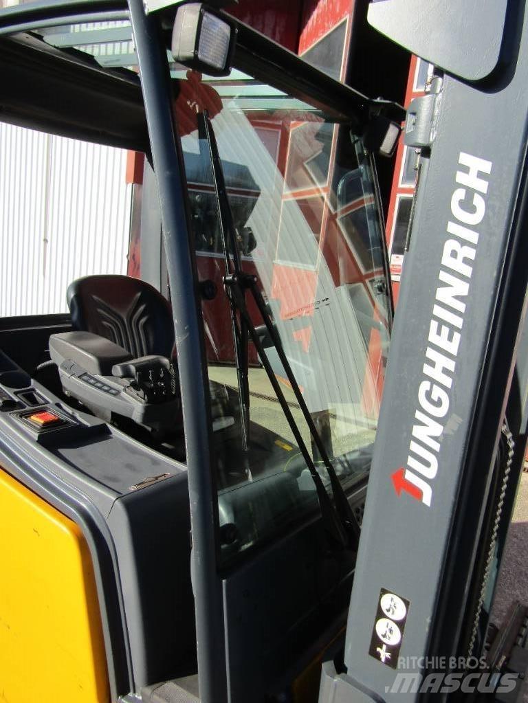 Jungheinrich EFG 320 Elektriske trucker