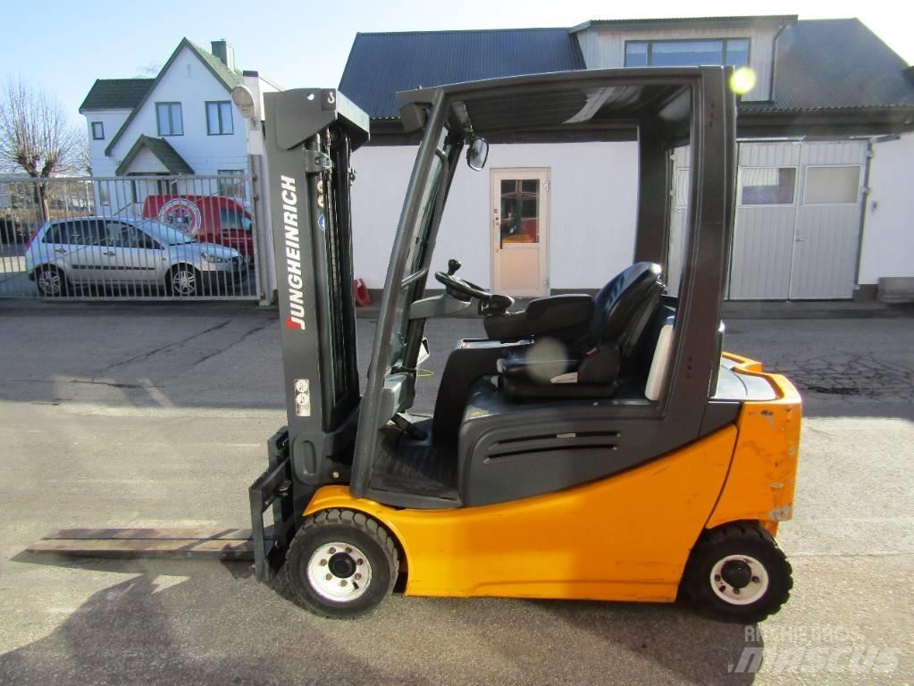 Jungheinrich EFG 320 Elektriske trucker