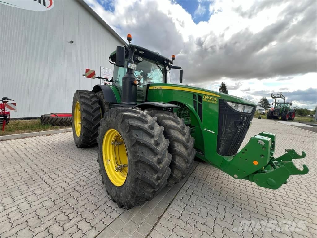 John Deere 8400 R Traktorer