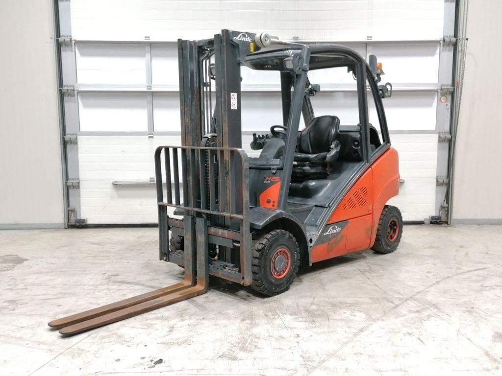 Linde H25T-01 Propan trucker
