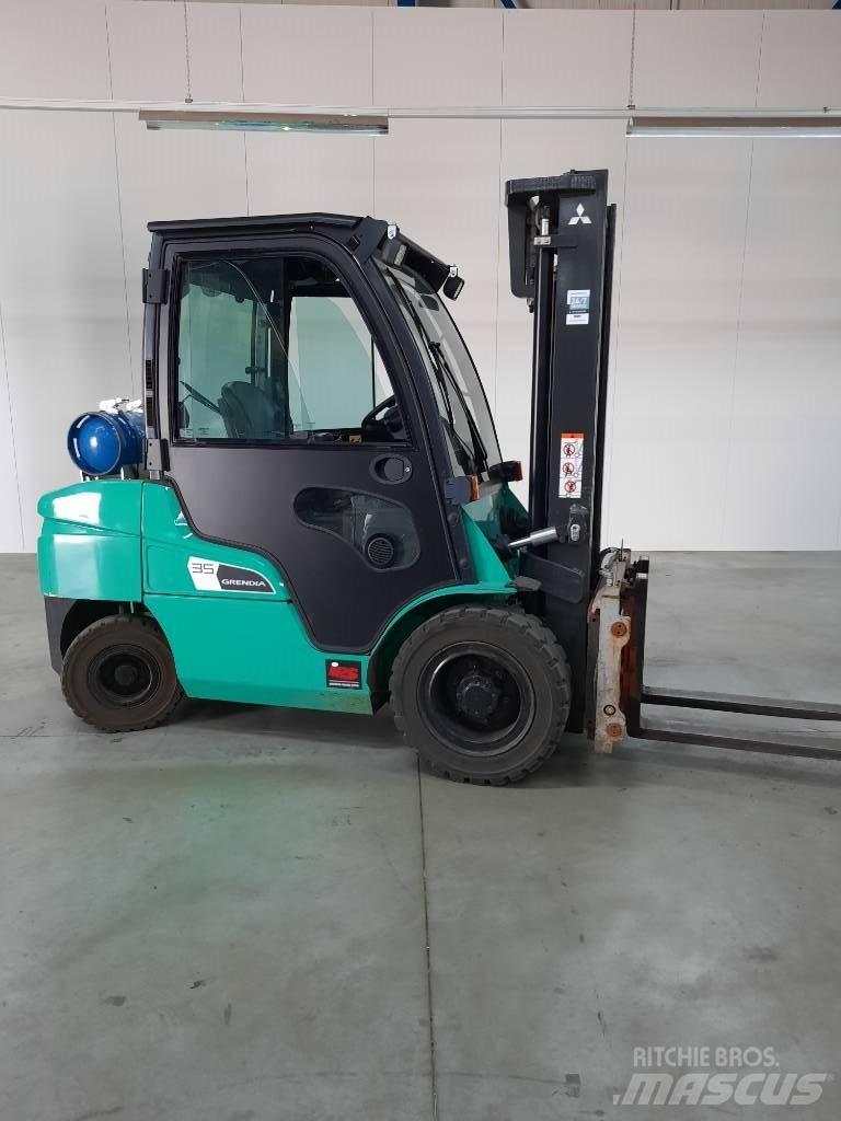 Mitsubishi FG35NT Propan trucker