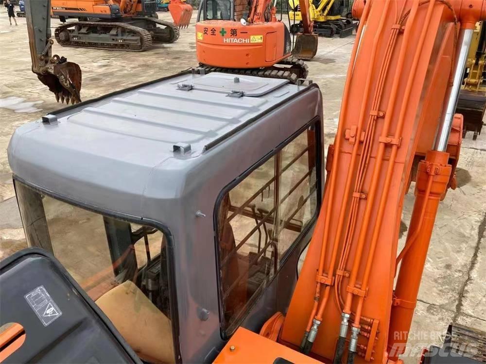 Hitachi EX 120 -3 Beltegraver