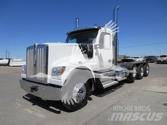 Kenworth W990 Trekkvogner