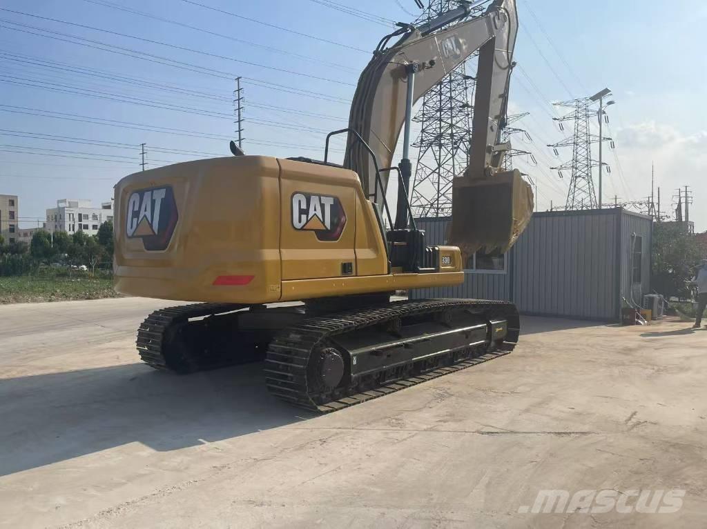 CAT 330 Beltegraver