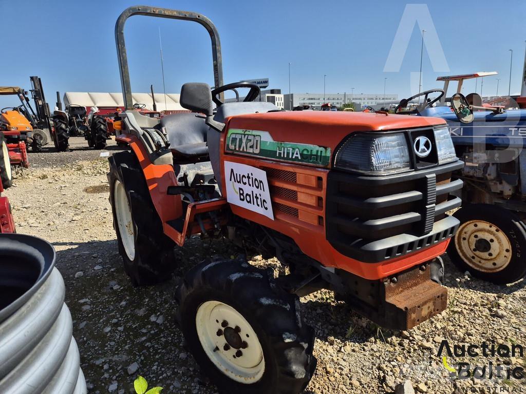 Hitachi CTX20 Traktorer