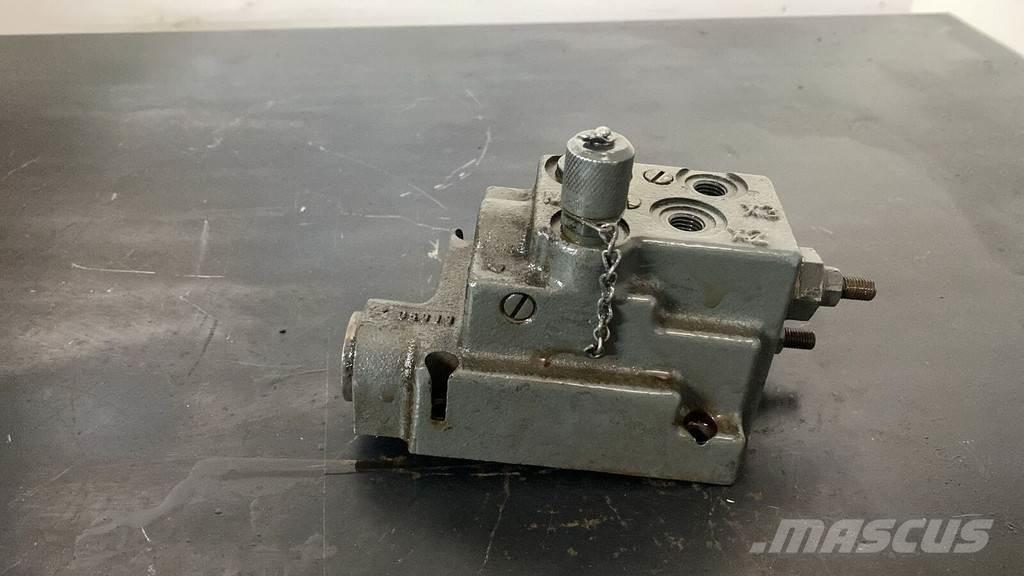 Liebherr LR1 - LS (D) Transport - Annet