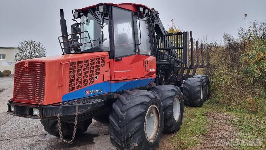 Valmet 840.2 Lassbærere