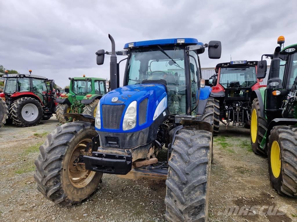 New Holland TSA 115 Traktorer