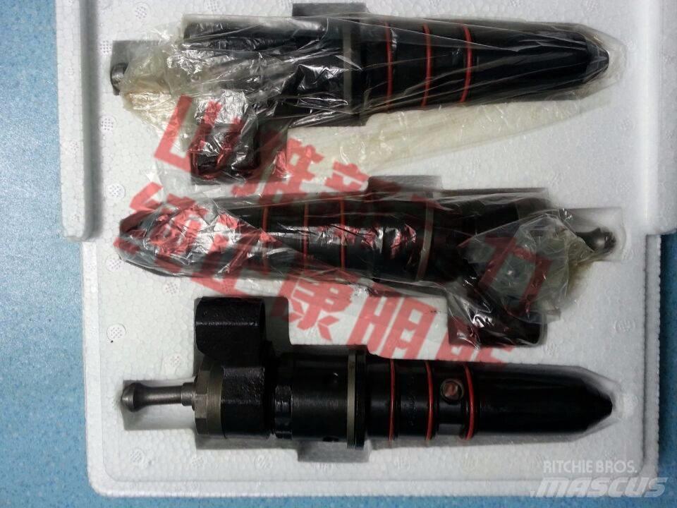 CUMMINS 4306515 Motorer