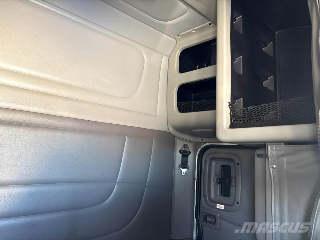 Peterbilt 389 Trekkvogner