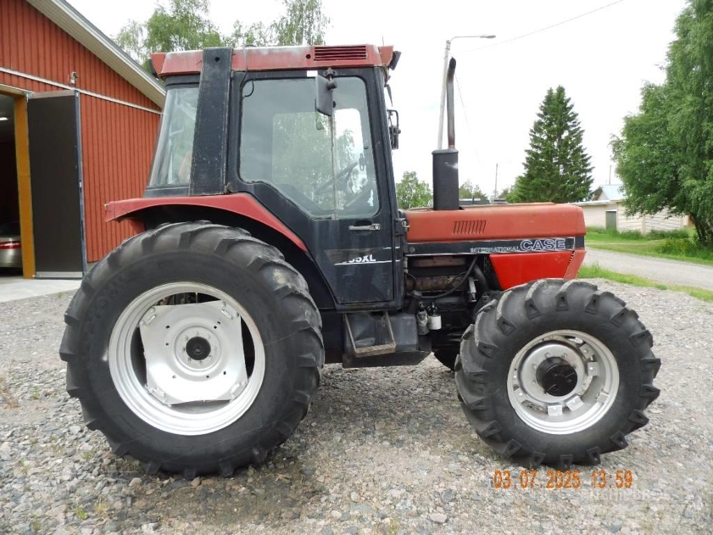 Case IH 685 XL Traktorer
