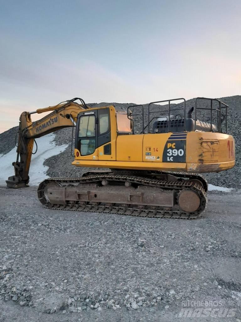 Komatsu PC390LC-8 Beltegraver