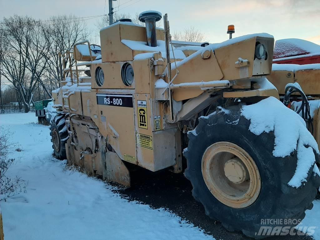 CMI RS-800 Hjullaster til komprimering