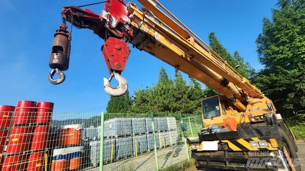 Tadano TR 250 M-6 Røff terreng kraner