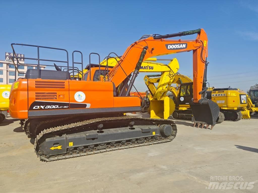 Doosan DX 300 Beltegraver