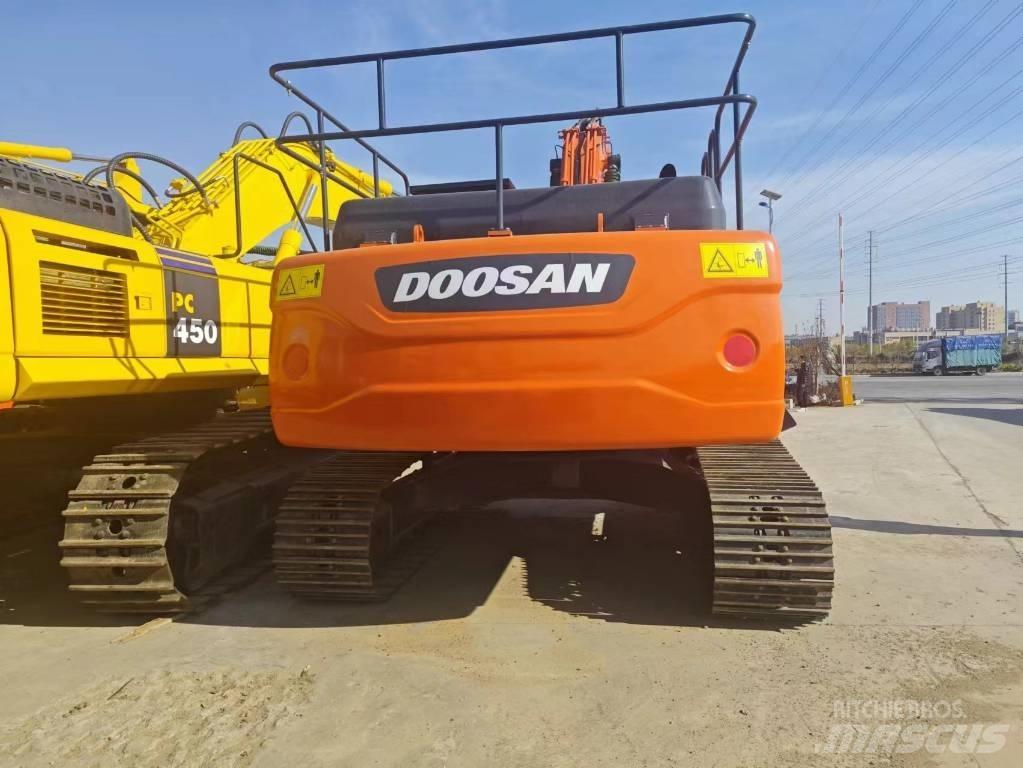 Doosan DX 300 Beltegraver