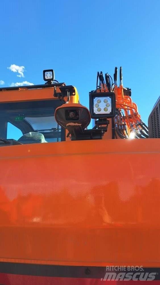 Develon DX 140 LCR-7 Beltegraver