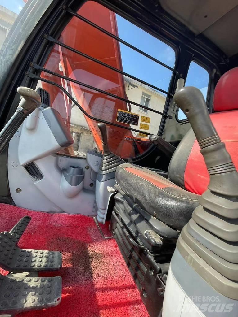 Hitachi ZX 120 Beltegraver