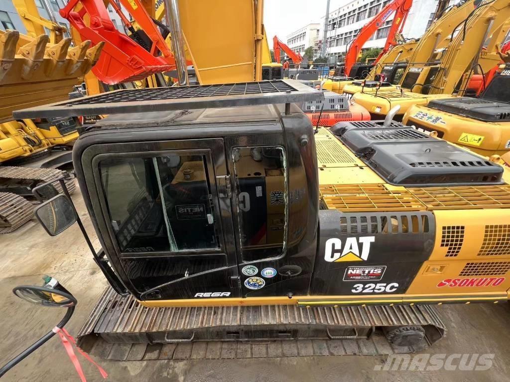 CAT 325 C Beltegraver