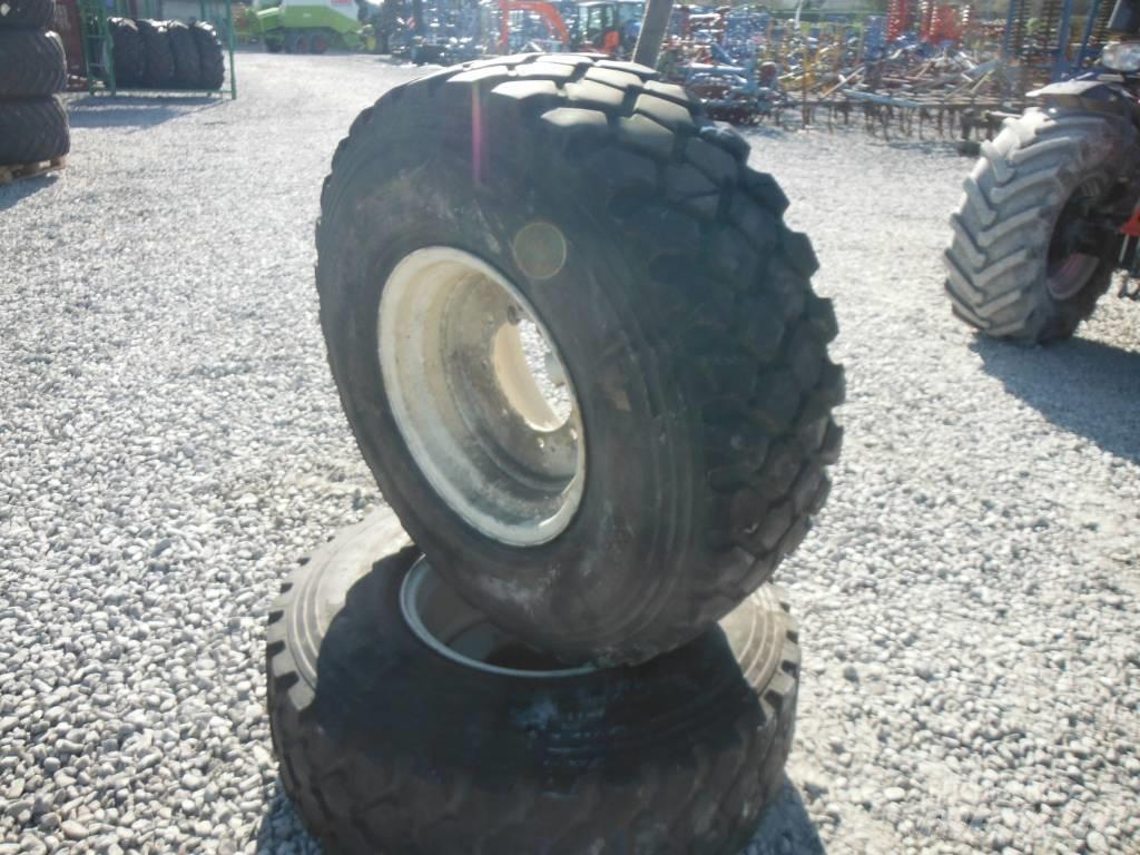 Michelin 365/85R20 Dekk, hjul og felger