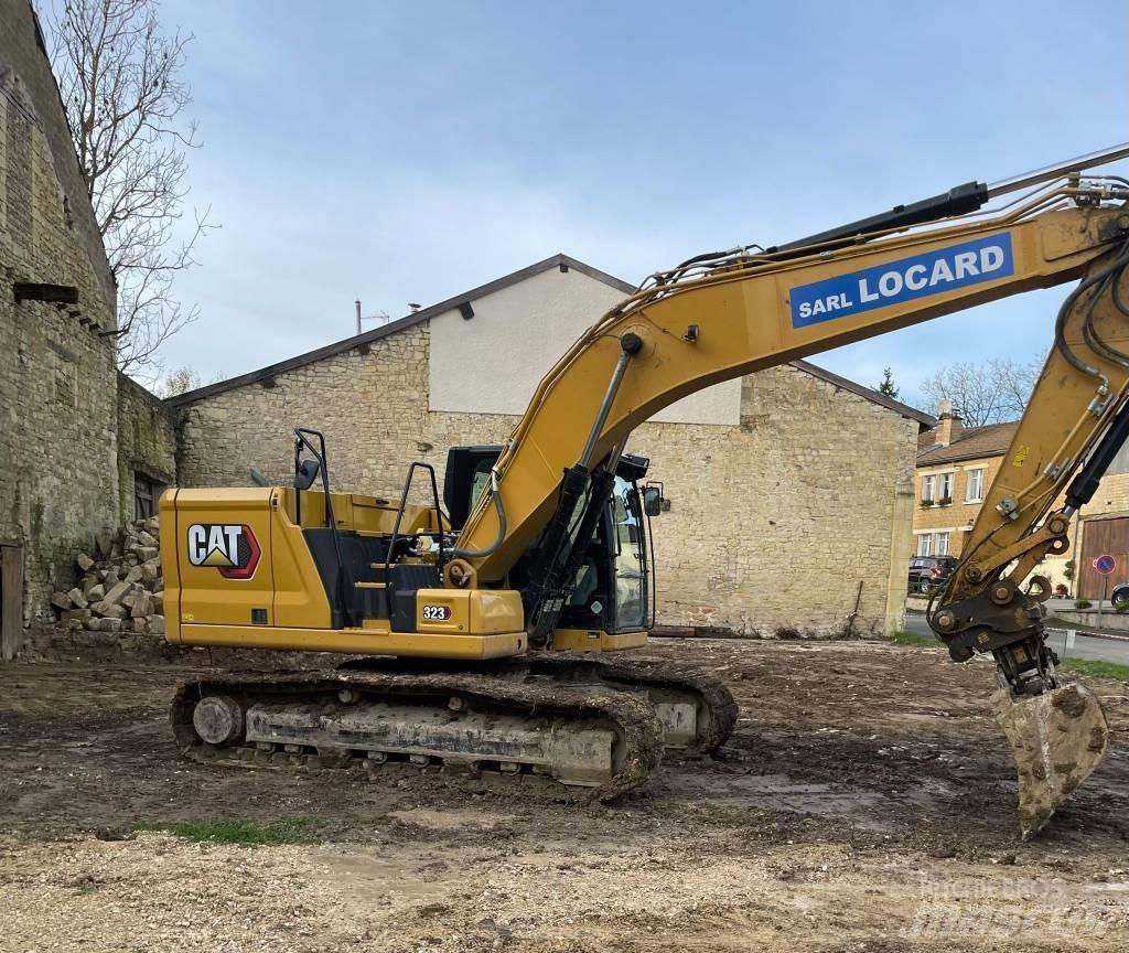 CAT 323 Beltegraver