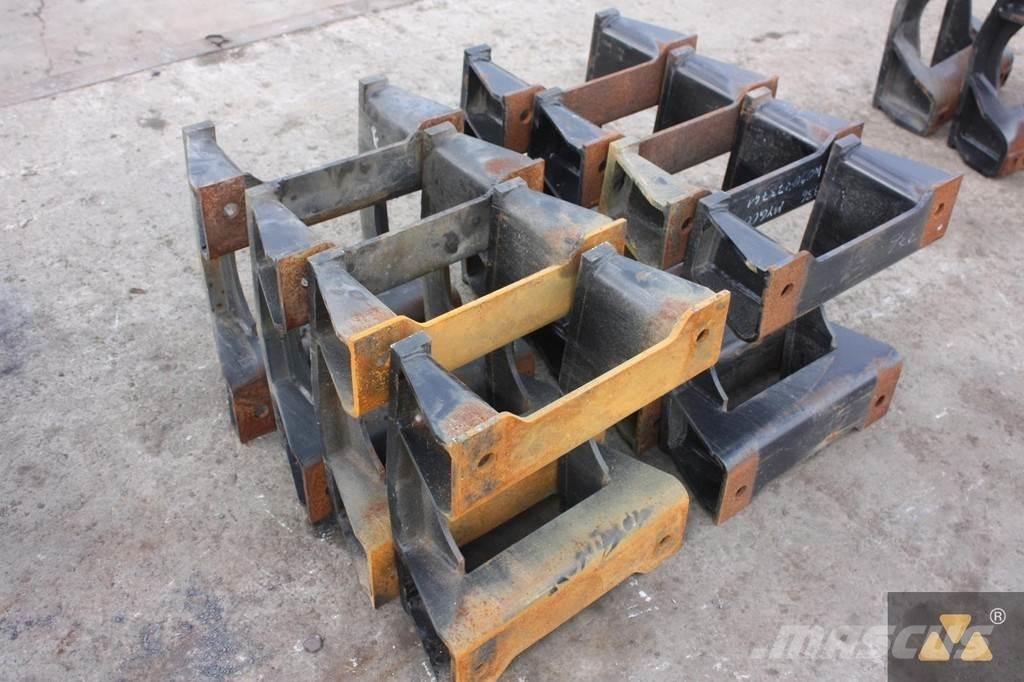 CAT Trackguards Dekk, hjul og felger