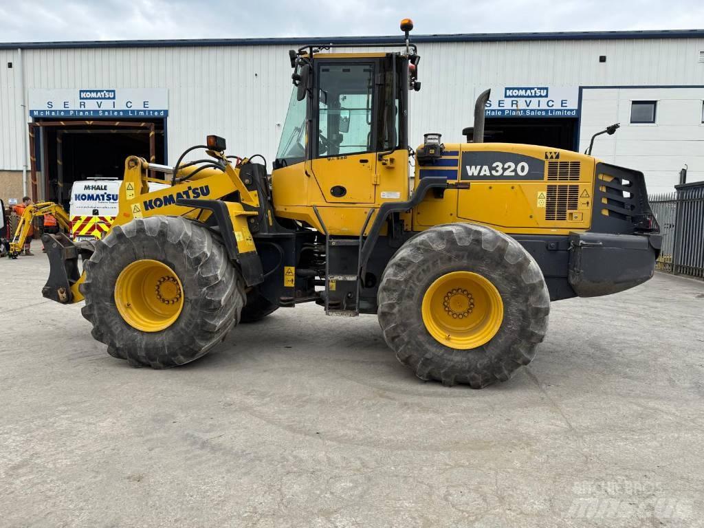 Komatsu WA320-5 Hjullastere