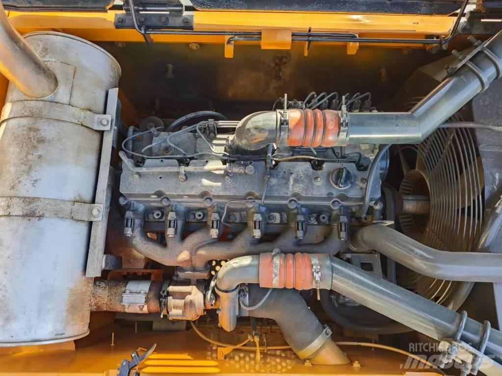 Hyundai 330LC-9S Beltegraver
