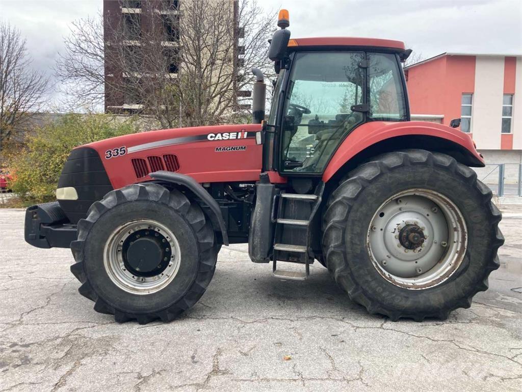 Case IH magnum 335 Traktorer