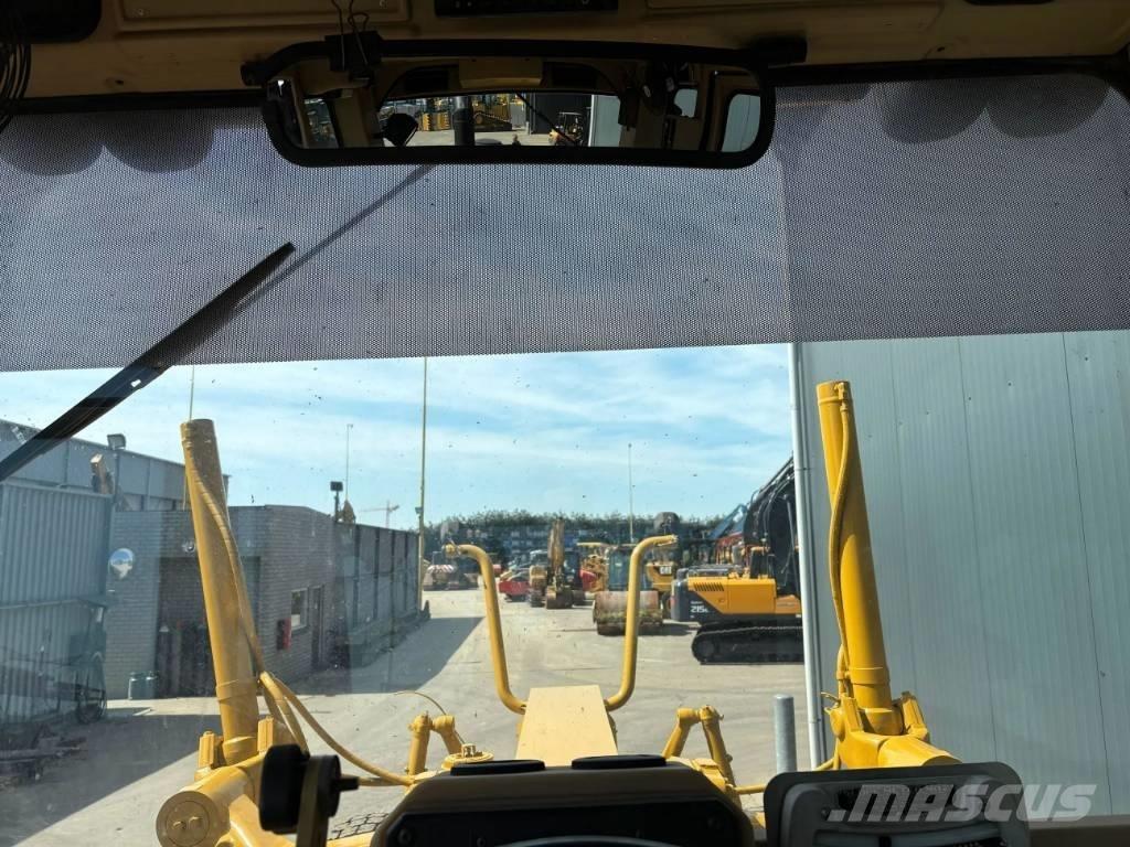 CAT 140H Veihøvler