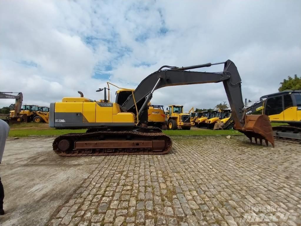 Volvo EC 220 DL Beltegraver