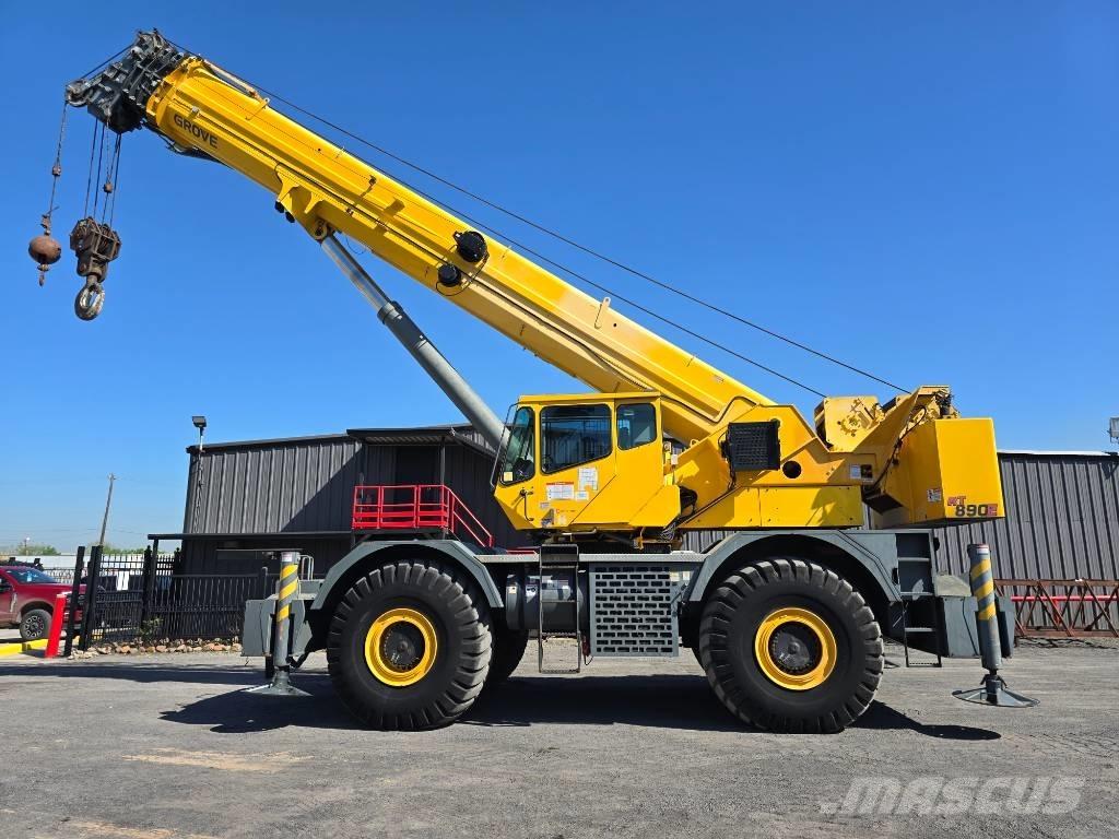 Grove RT 890 E Røff terreng kraner