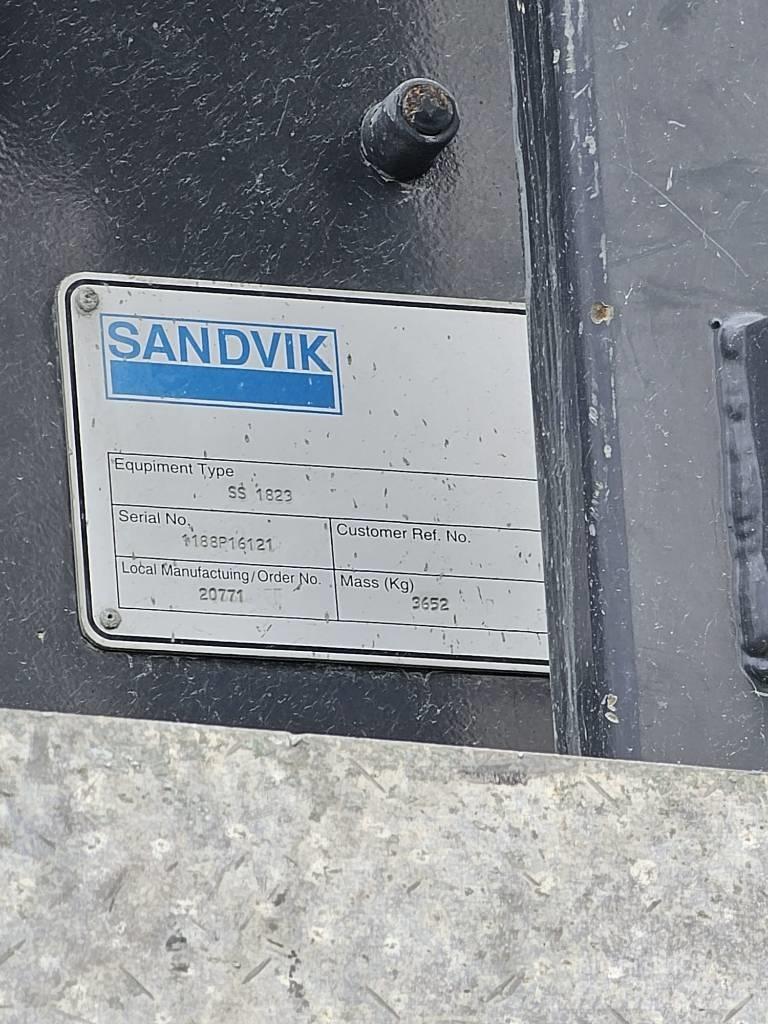 Sandvik UH 640 Mobile knuseverk