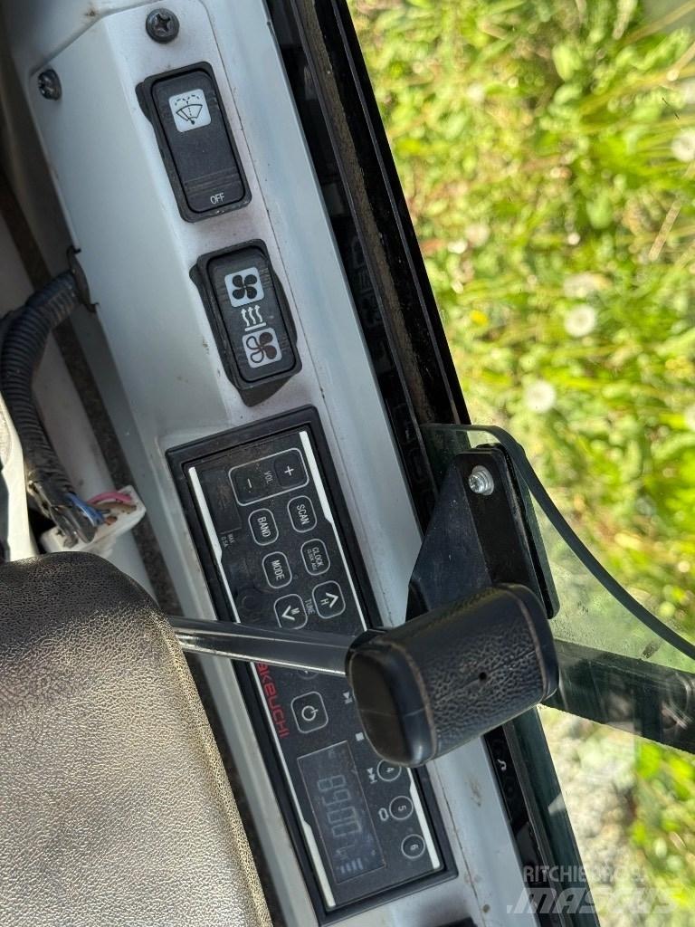 Takeuchi TB 216 Minigravere <7t