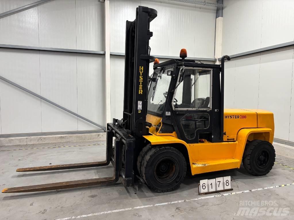 Hyster H7.00XL Diesel Trucker