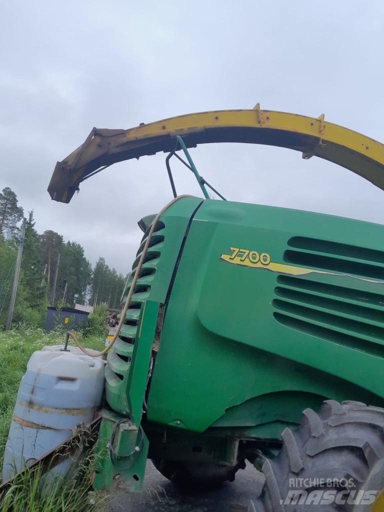John Deere 7700 Selvdrevne fôrhøstere