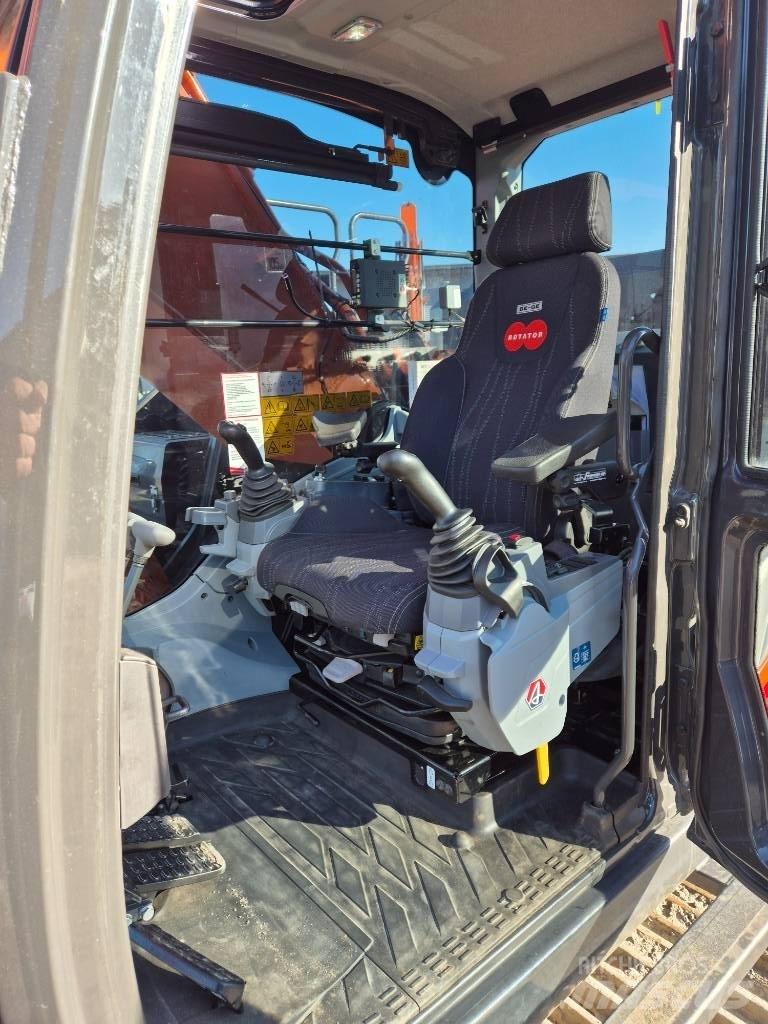 Hitachi ZX350LC-7 Beltegraver