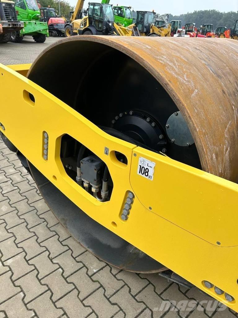Bomag BW 211 D-5 Valsetog