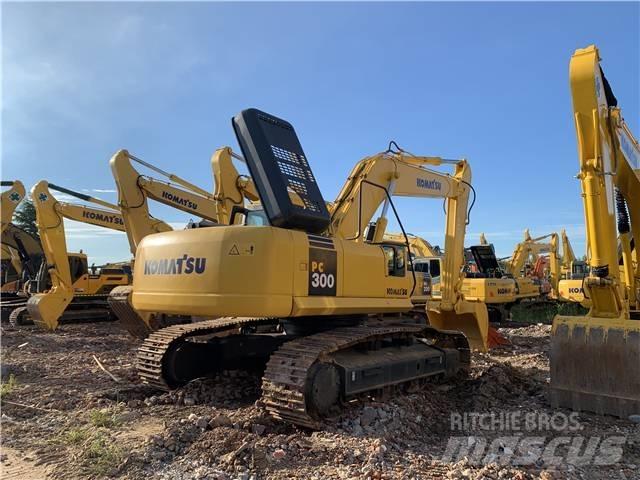 Komatsu PC 300 Beltegraver