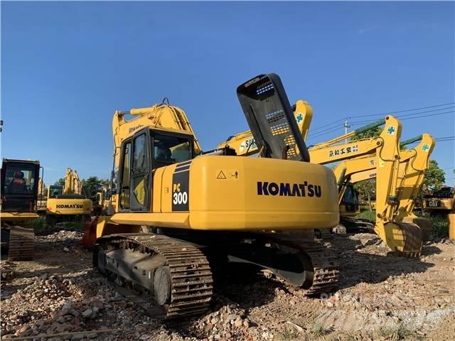 Komatsu PC 300 Beltegraver