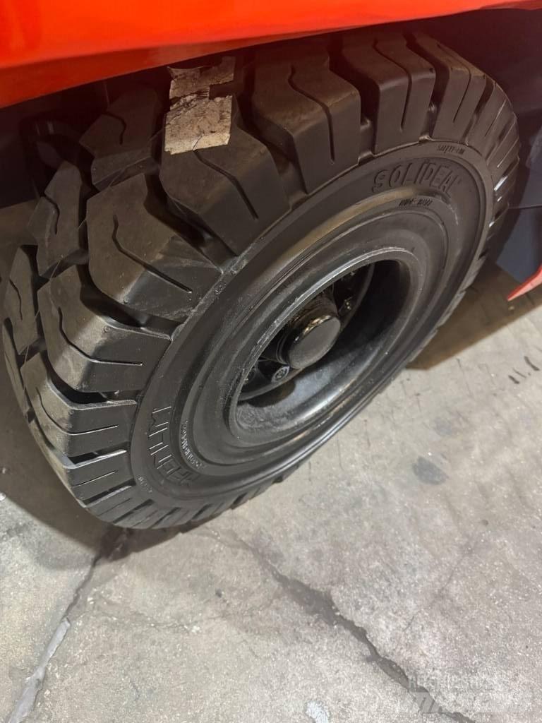 Toyota 8 FG 40 U Gaffeltrucker - Annet