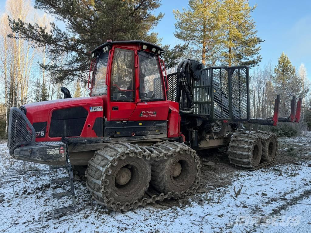 Komatsu 875 Lassbærere