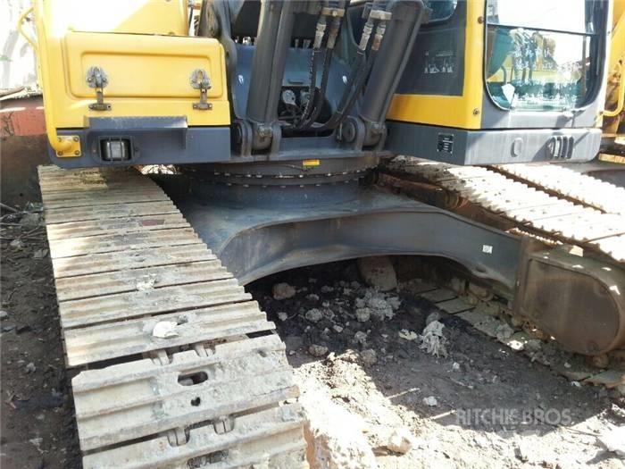 Volvo EC 240 B LC Beltegraver