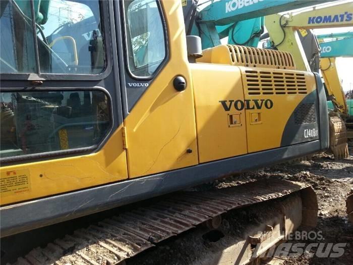 Volvo EC 240 B LC Beltegraver