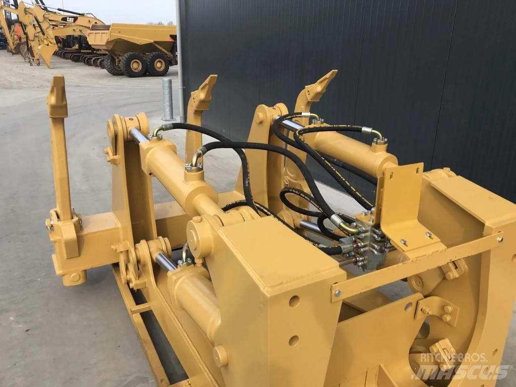 CAT D7R Rippere